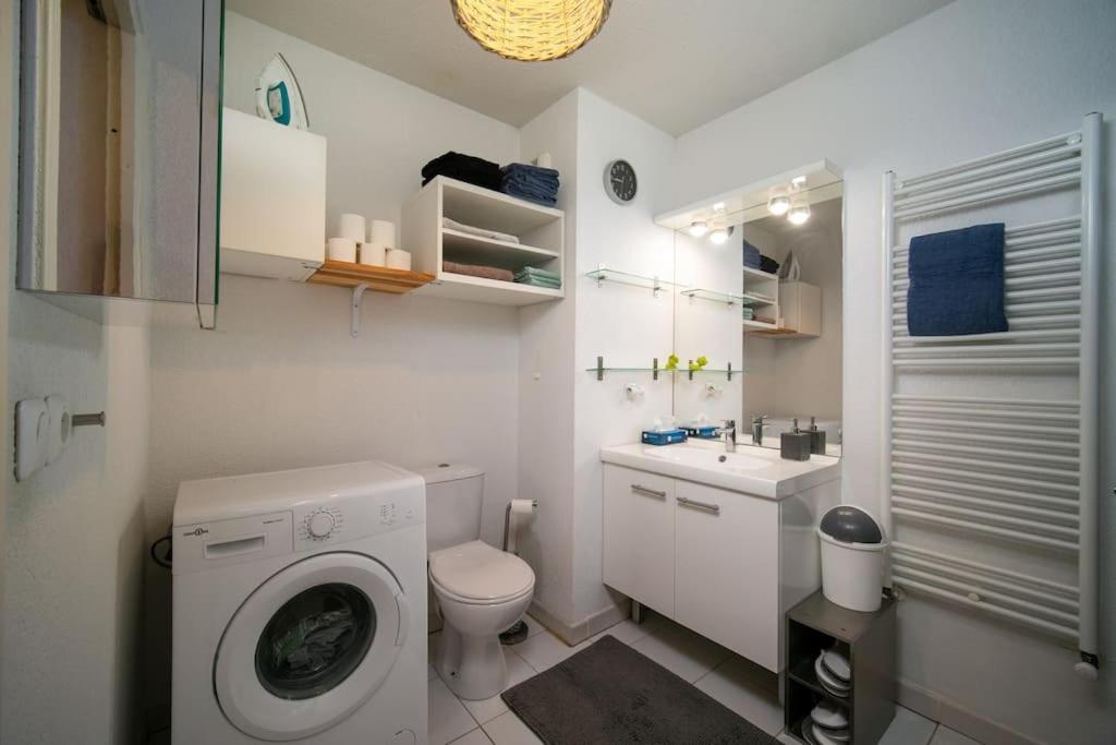 Fully Equipped Apartment With Terrace Sleeps 4 Μασσαλία Εξωτερικό φωτογραφία